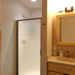 SE 2160TD Guest Bathroom